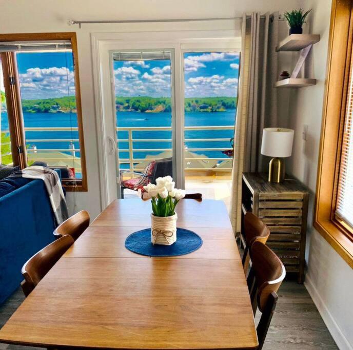 The Best Lake View In Ozark. Lake Ozark Exterior foto